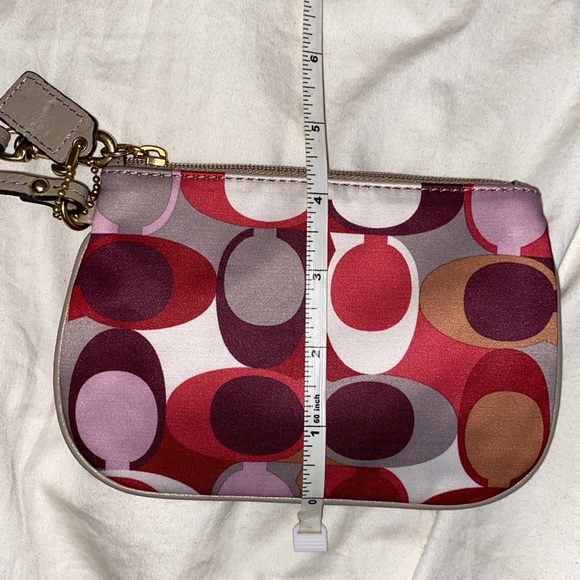 Coach wristlet - Picture 12 of 15